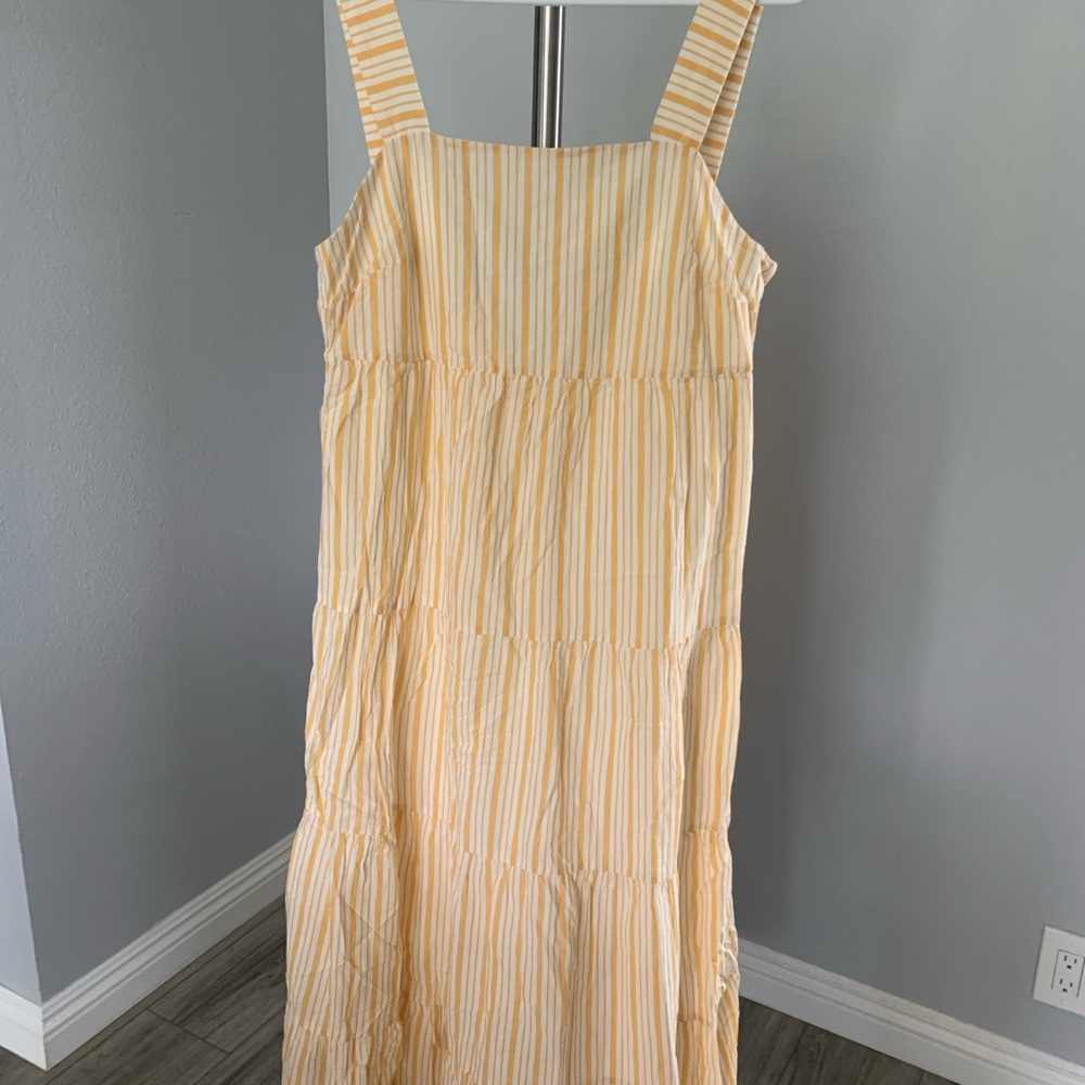 Madewell Striped Button-Back Tiered Midi Dress Size 0